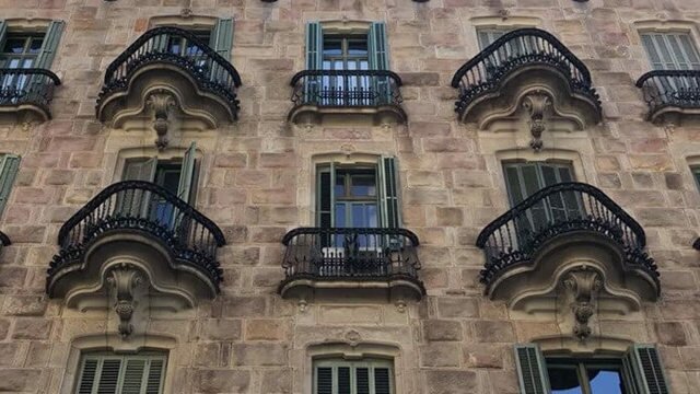 Гауди архитектор и его дома в Барселоне, Москве, мире. Фото внутри и снаружи, стиль