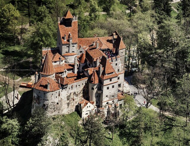 Замок Дракулы в Румынии Трансильвания. Фото внутри и снаружи, где находится, как добраться